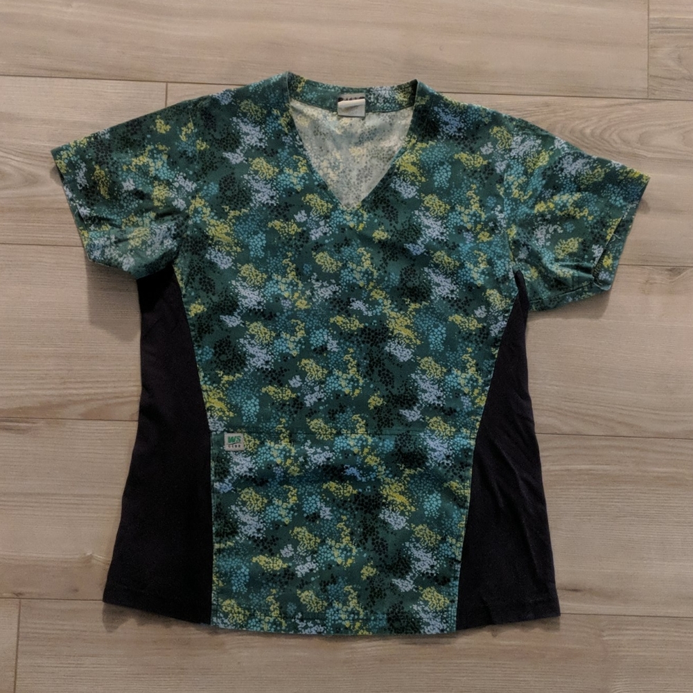 Women's small scrub top.  Green/navy blue/yellow.